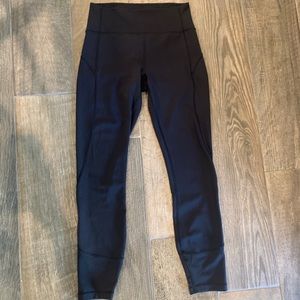 Lululemon In Movement Tight 25” Everlux